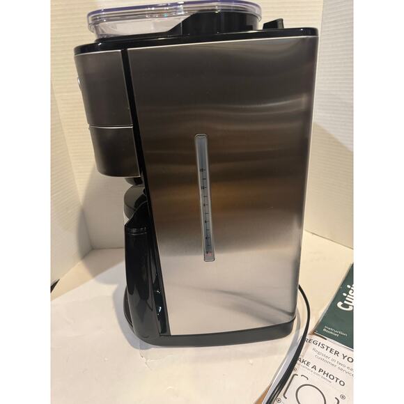 Cuisinart Brew Central 14-cup Programmable Coffee Maker CBC-7400PC - Picture 4 of 15